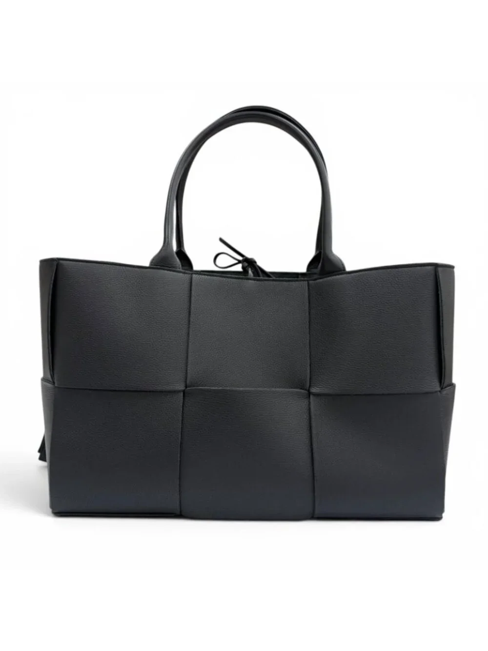 Bottega Veneta the Arco Tote Black with Leather Pouch